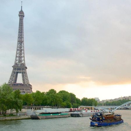 Апартаменты Renovated Champs-Elysees Retreat Париж Экстерьер фото